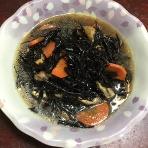 作りおきにもぴったり！基本の～ひじきの煮物♪